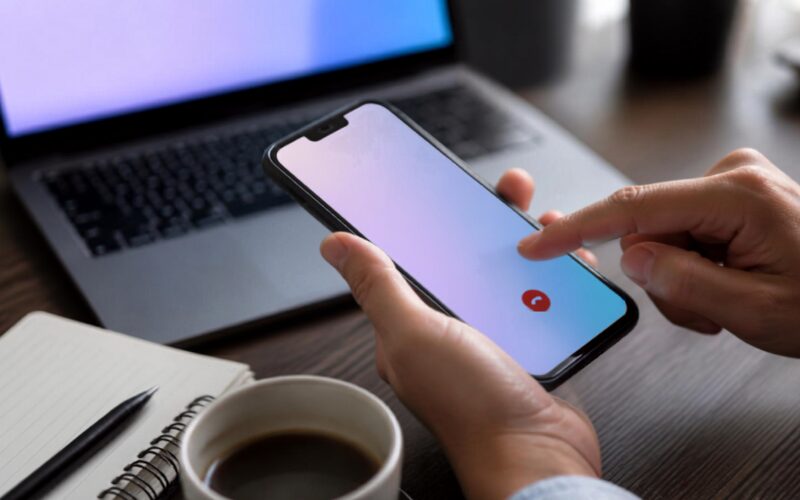 Serveur vocal interactif (SVI) : bonnes pratiques et 30 exemples de scripts personnalisables